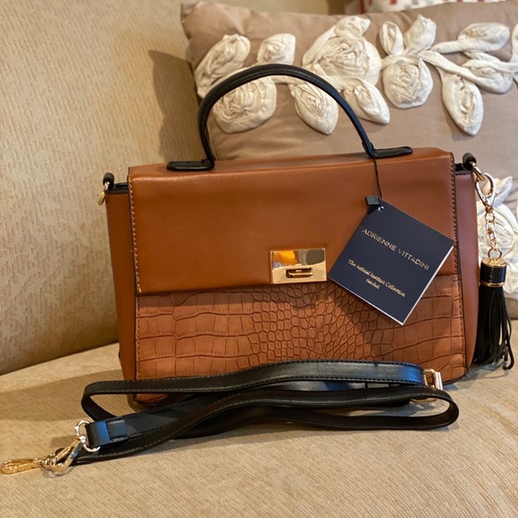 🆕 Adrienne Vittadini Instinct Collection Satchel - Picture 2 of 10